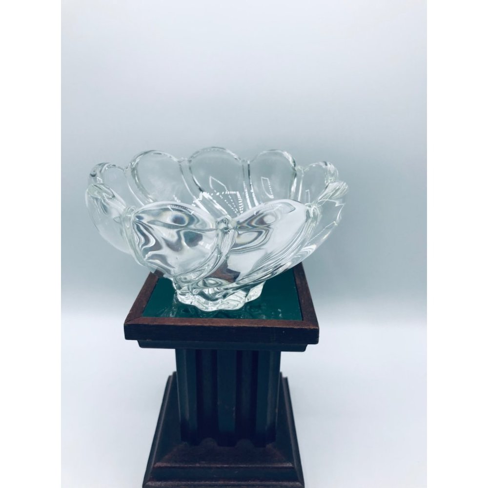 Vintage Mikasa clear crystal swirl scalloped art glass candy, nut dish. Germany